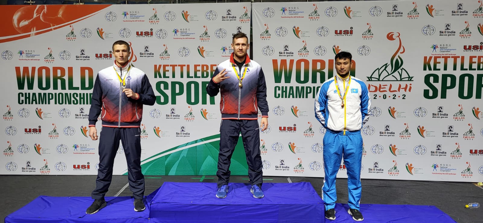 "" Андрей Рассадин -трехкратный чемпион мира по гирям